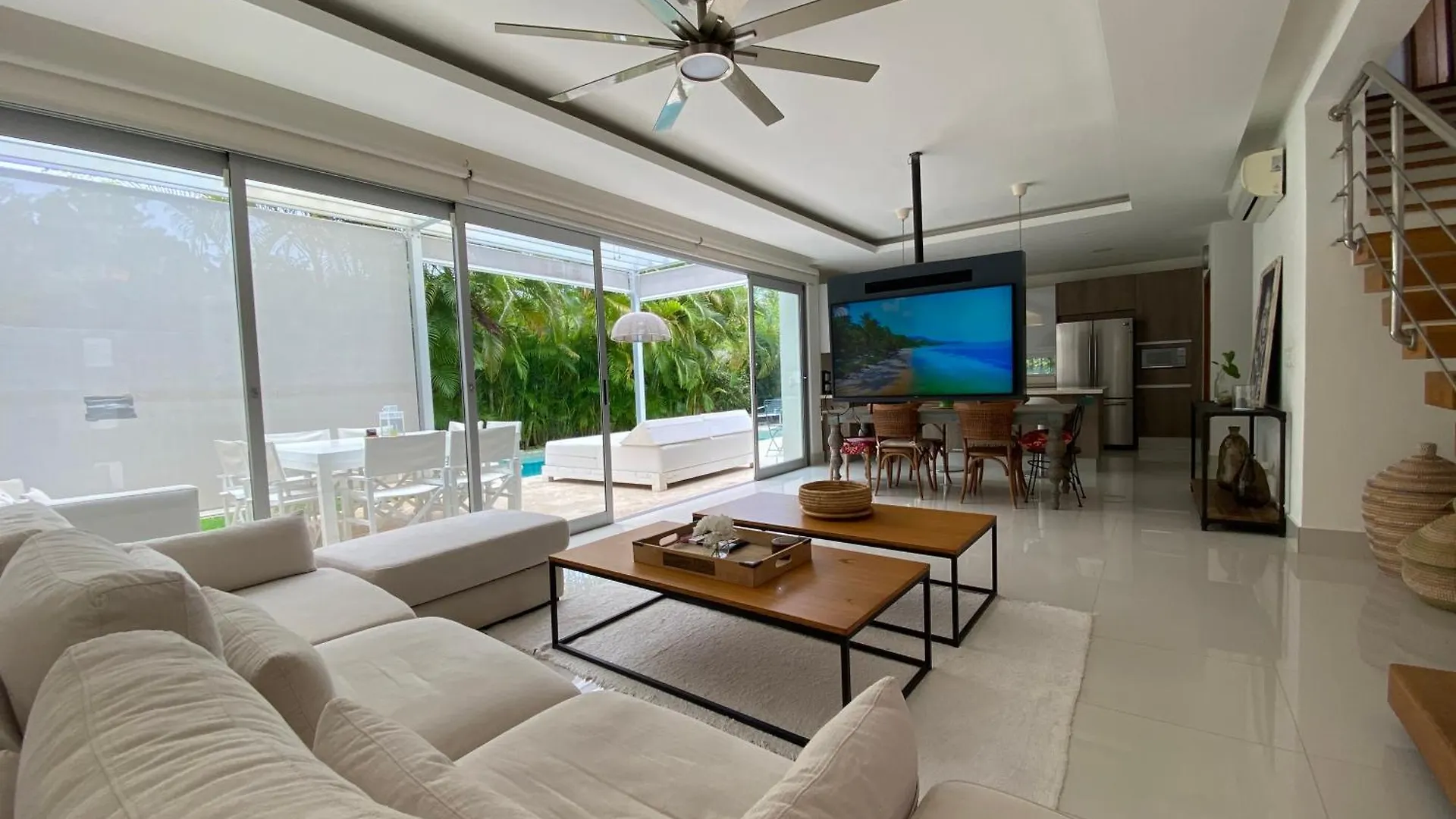 Luxury Villa Pool And Bbq In San Juan Lakes Los Colales Rd location
