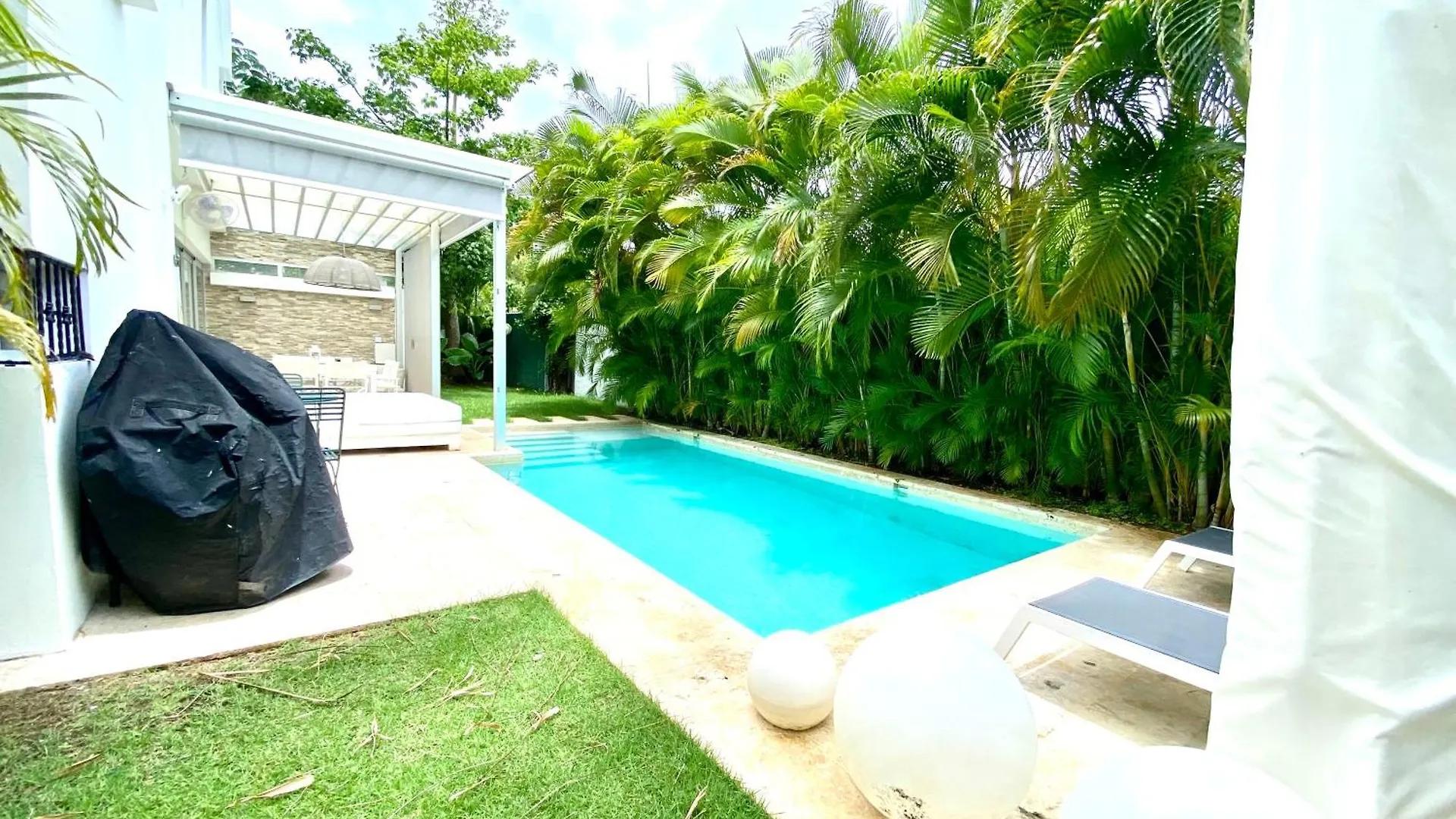 Luxury Villa Pool And Bbq In San Juan Lakes Los Colales Rd Punta Cana
