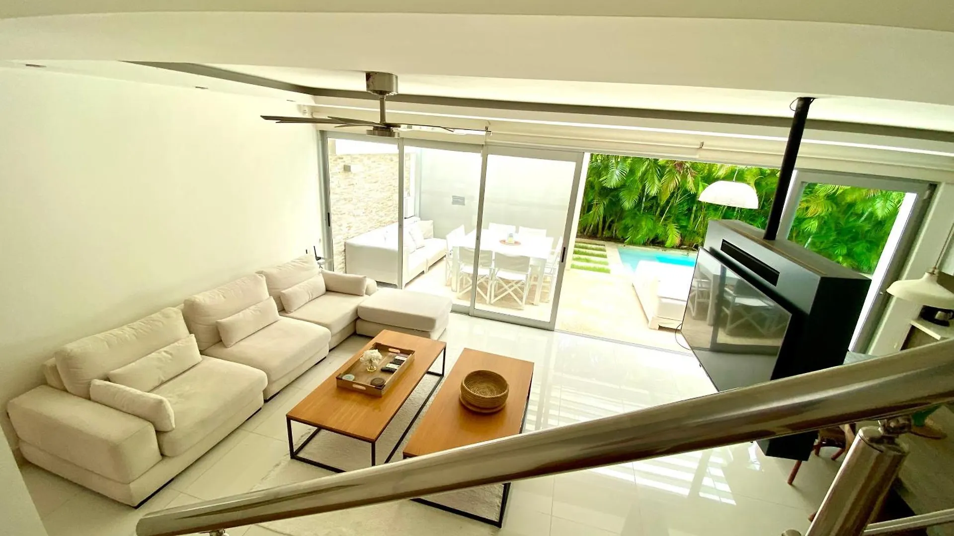 Luxury Villa Pool And Bbq In San Juan Lakes Los Colales Rd 蓬塔卡纳
